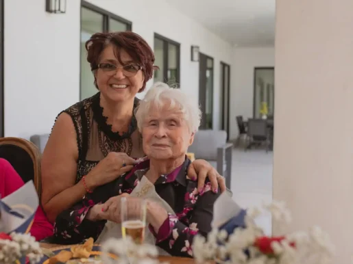 Personal care and dedicated staff communication at a family owned assisted living home in Scottsdale.